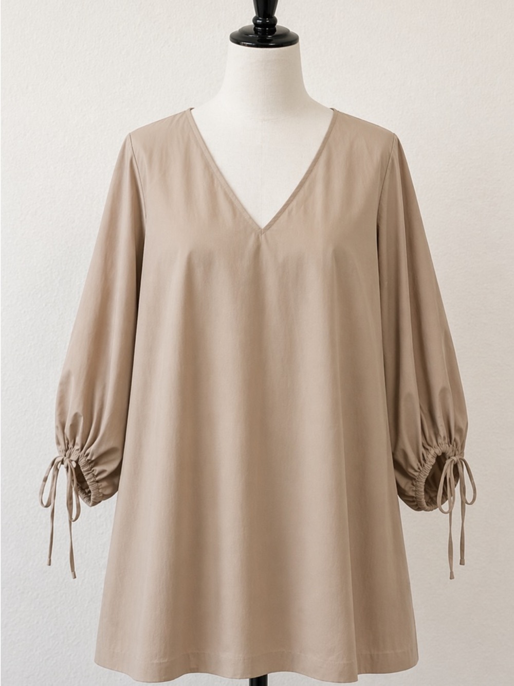 H&M Taupe V-Neck Tunic with Tie Cuffs, Size XL